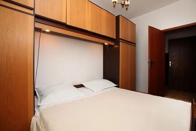 Apart Daire (Mar - 10m from the sea - A1(5+1))