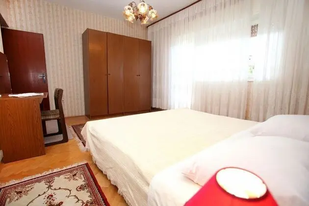 Apart Daire (Mar - 10m from the sea - A1(5+1))