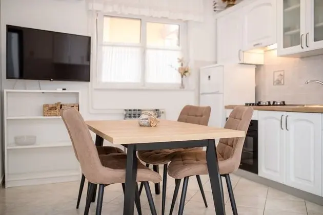 Apart Daire (Mar- 150 m from sea - A1(4))