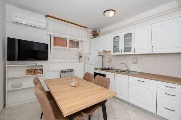 Apart Daire (Mar- 150 m from sea - A1(4))