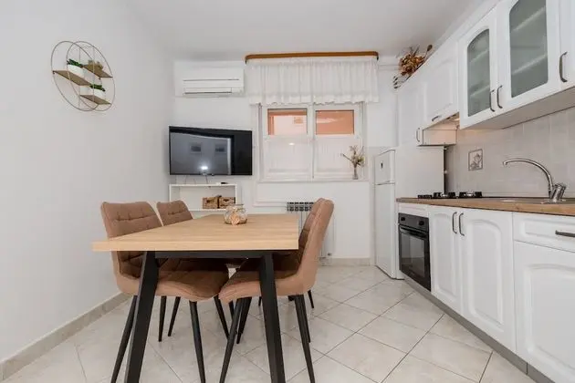 Apart Daire (Mar- 150 m from sea - A1(4))