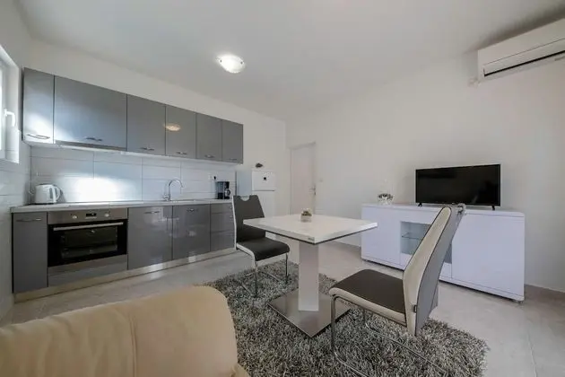 Apart Daire (Mar- 150 m from sea - A4(2))
