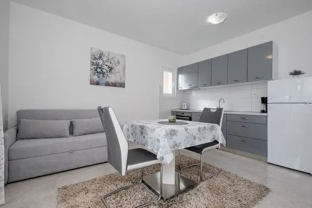 Apart Daire (Mar- 150 m from sea - A4(2))