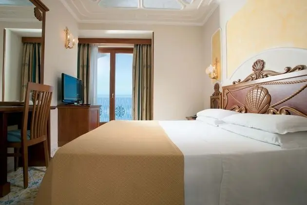 Standard Tek Büyük Yataklı Oda, Balkon, Deniz Manzaralı