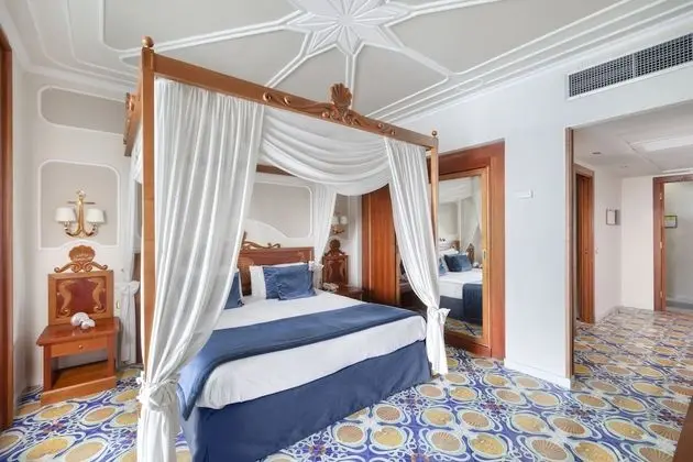 Süit, Balkon, Deniz Manzaralı