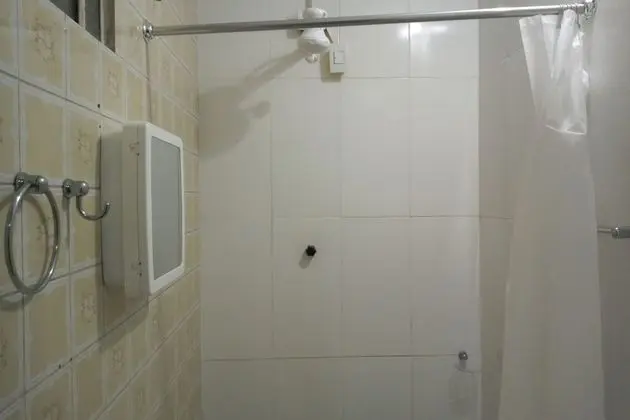 Üç Kişilik Oda, Birden Çok Yatak