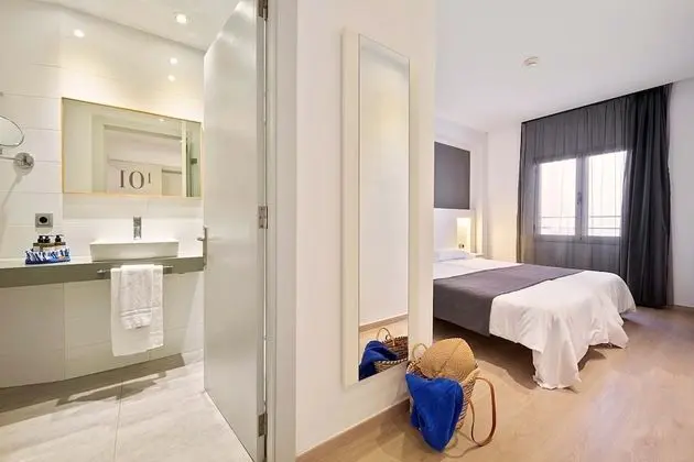Tek Büyük Yataklı Oda (interior)