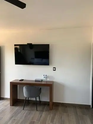 Junior Tek Büyük Yataklı Oda