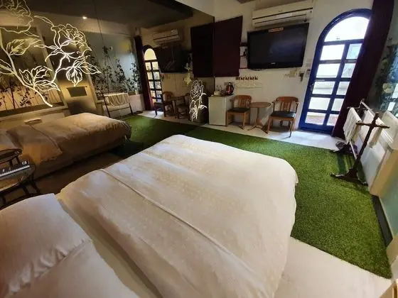 Tek Büyük Yataklı Oda, Küvet, Şehir Manzaralı