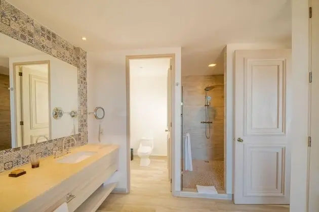 Two Bedroom Ocean Suite
