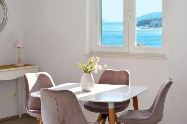 Design Apart Daire, 1 Yatak Odası, Deniz Manzaralı, Denize Bakan