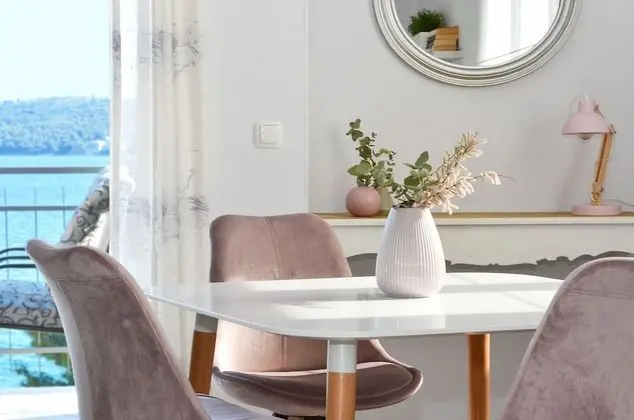 Design Apart Daire, 1 Yatak Odası, Deniz Manzaralı, Denize Bakan