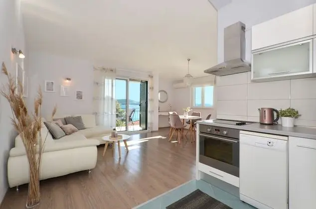 Design Apart Daire, 1 Yatak Odası, Deniz Manzaralı, Denize Bakan