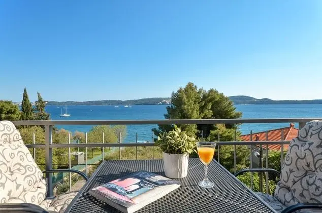 Design Apart Daire, 1 Yatak Odası, Deniz Manzaralı, Denize Bakan