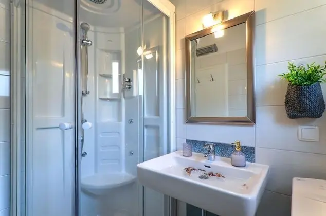 Design Apart Daire, 1 Yatak Odası, Deniz Manzaralı, Denize Bakan