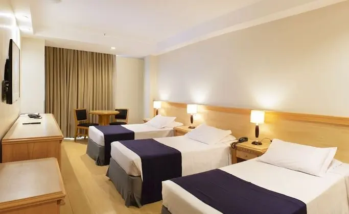 Deluxe Üç Kişilik Oda