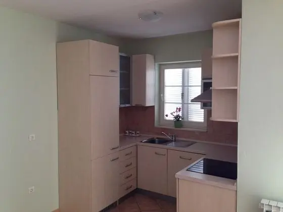 Apart Daire (Mar - private parking - A1(4))