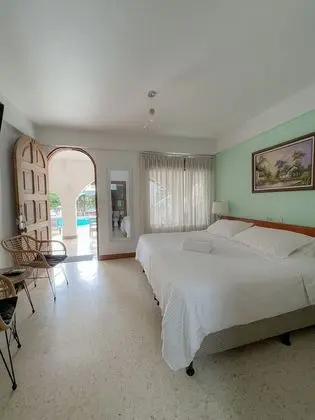 Standard Tek Büyük Yataklı Oda