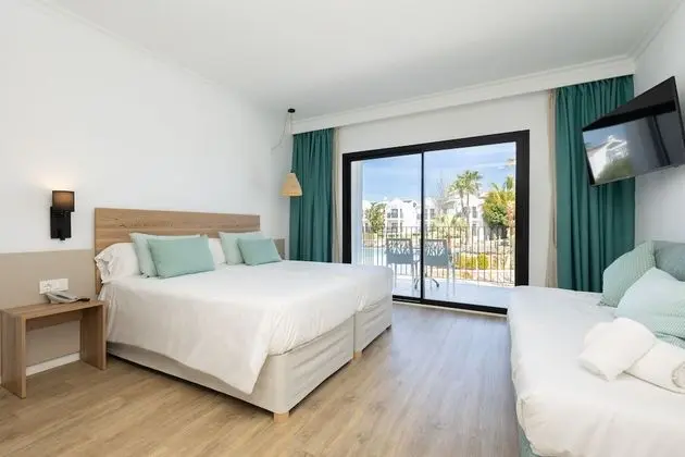 Tek Büyük Yataklı Oda, Balkon