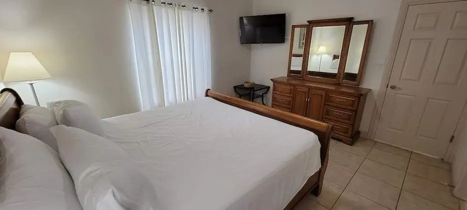 Daire, Birden Çok Yatak, Veranda, Havuz Manzaralı