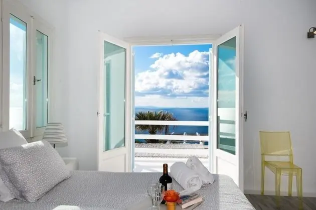 Grand Villa