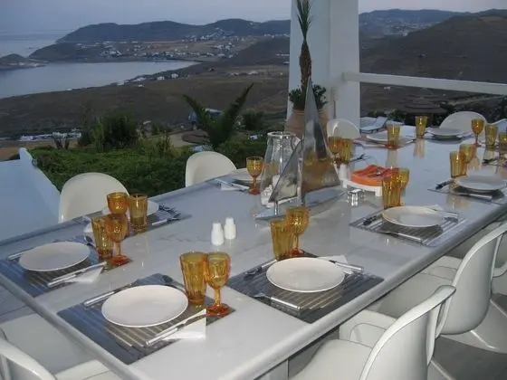 Grand Villa