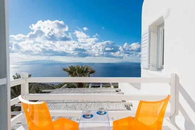 Grand Villa