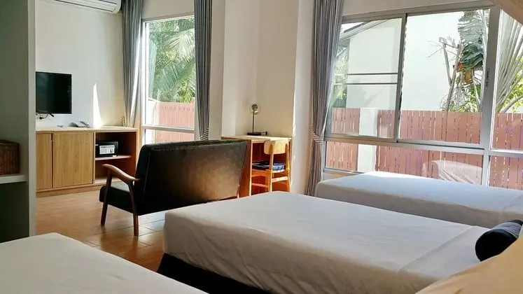 Üç Kişilik Oda
