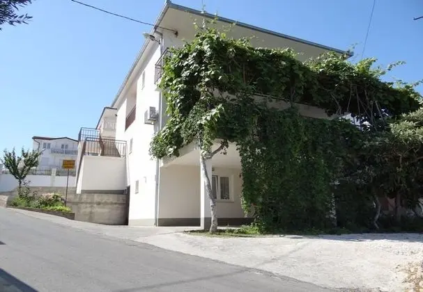 Apart Daire (Mara - 70m from the sea - A2(4+1))