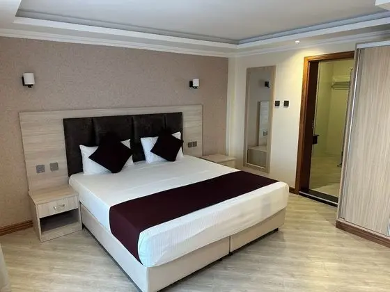 Executive Tek Büyük Yataklı Oda