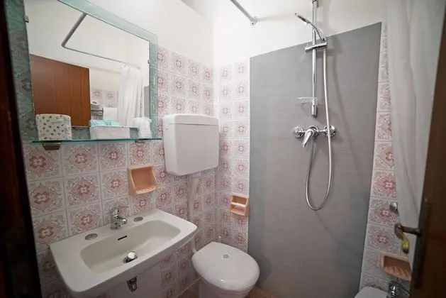 Standard Üç Kişilik Oda