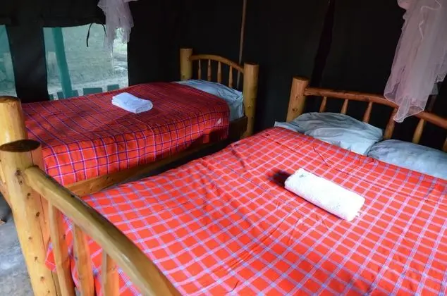 Deluxe Çadır, 2 Tek Kişilik Yatak