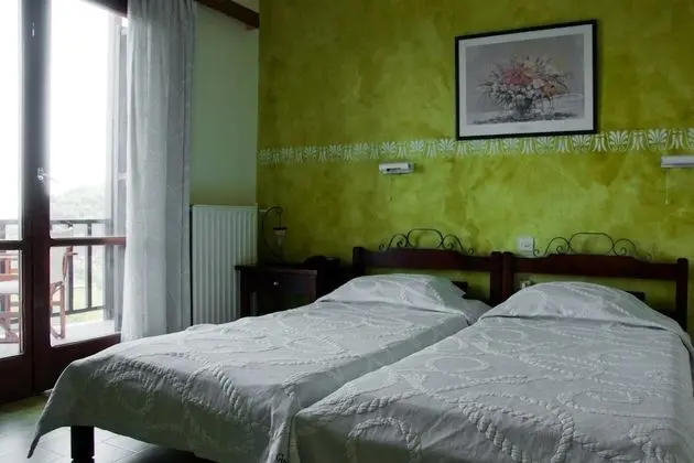 Standard Tek Büyük veya İki Ayrı Yataklı Oda