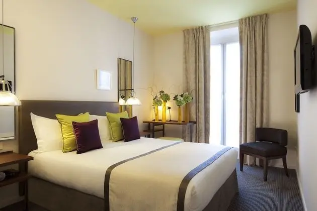 Tek Büyük Yataklı Oda, 2 Yatak Odası (2 adjacent double rooms)