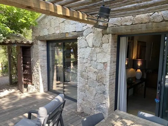 Villa, 2 Yatak Odası, Koy Manzaralı, Havuz Kenarı