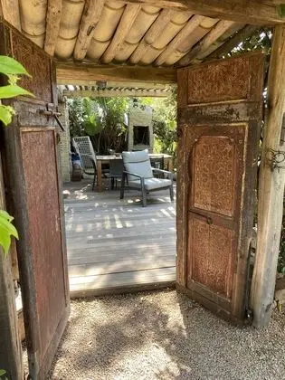Villa, 2 Yatak Odası, Koy Manzaralı, Havuz Kenarı