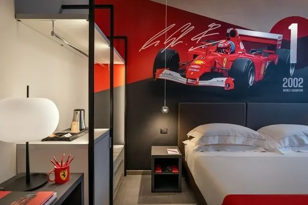 Deluxe Büyük Yataklı Tek Kişilik Oda