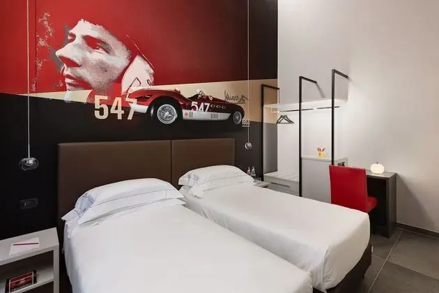 Deluxe Büyük Yataklı Tek Kişilik Oda