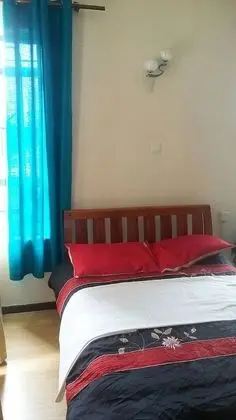 Business Tek Büyük Yataklı Oda