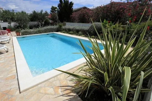 Villa, Sigara İçilebilir