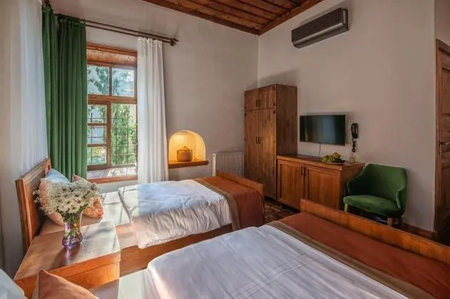 Standart Oda, Bahçe veya Sokak Manzaralı, 2. Kat