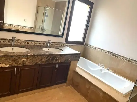 Villa, 5 Yatak Odası