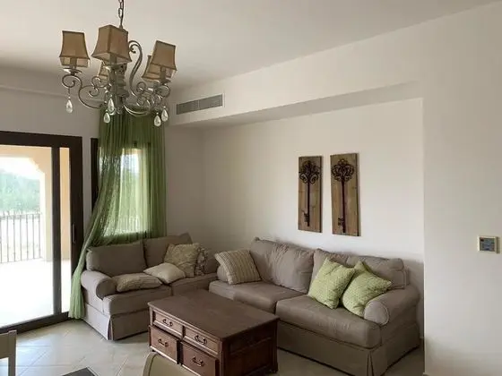 Villa, 5 Yatak Odası, Havuz Manzaralı