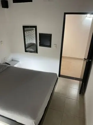 Economy Tek Büyük Yataklı Oda