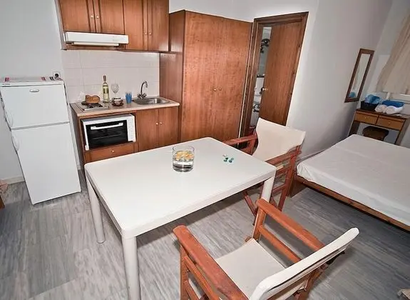 Stüdyo, Kısmi Deniz Manzaralı