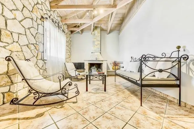 Villa (2 Bedrooms)