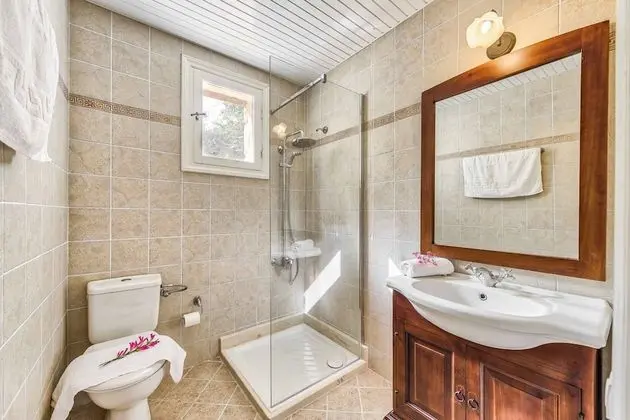 Villa (2 Bedrooms)