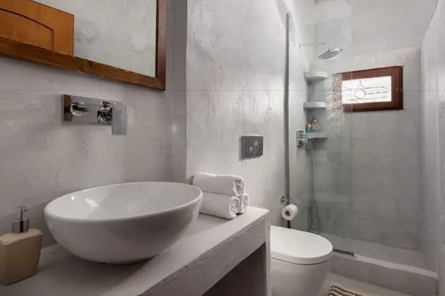 House, 3 Bedrooms, Sea View