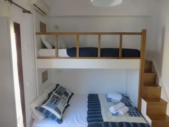 House, 3 Bedrooms, Sea View