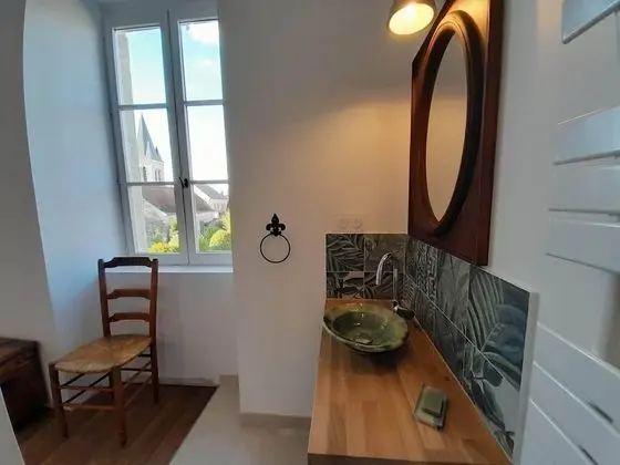Tek Büyük Yataklı Oda, Sigara İçilmez, Bahçe Manzaralı